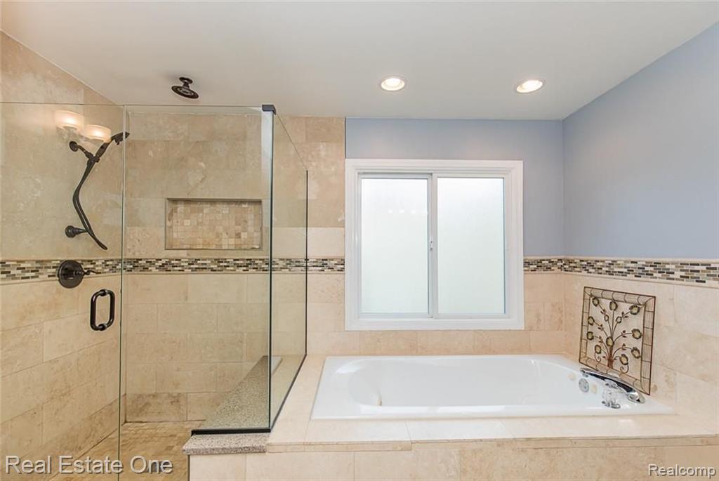 3861 Beechcrest Road Rochester Hills, MI 48309 - Photo 21 of 29