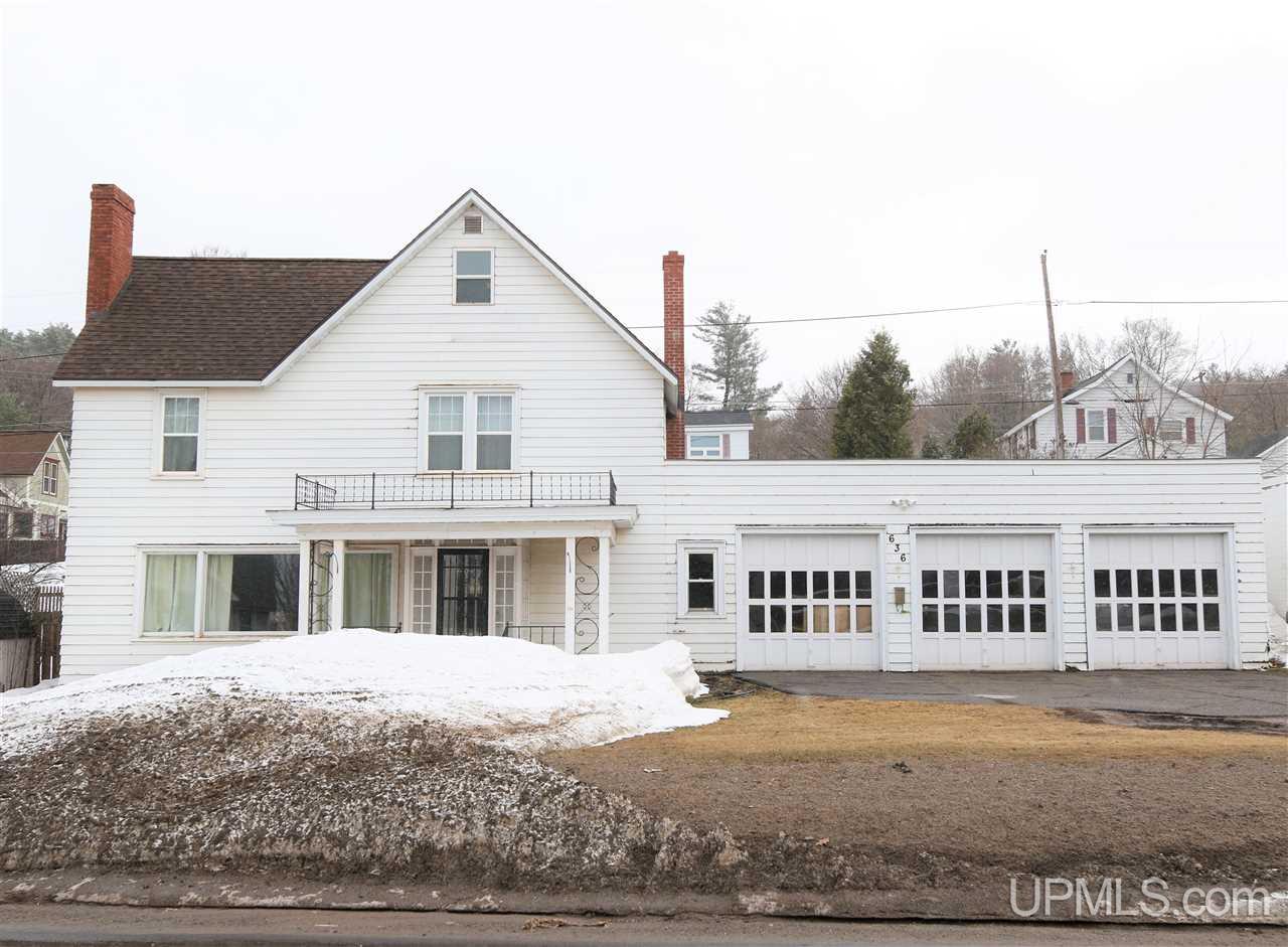 636 East Division Street Ishpeming, MI 49849 - Photo 1 of 43