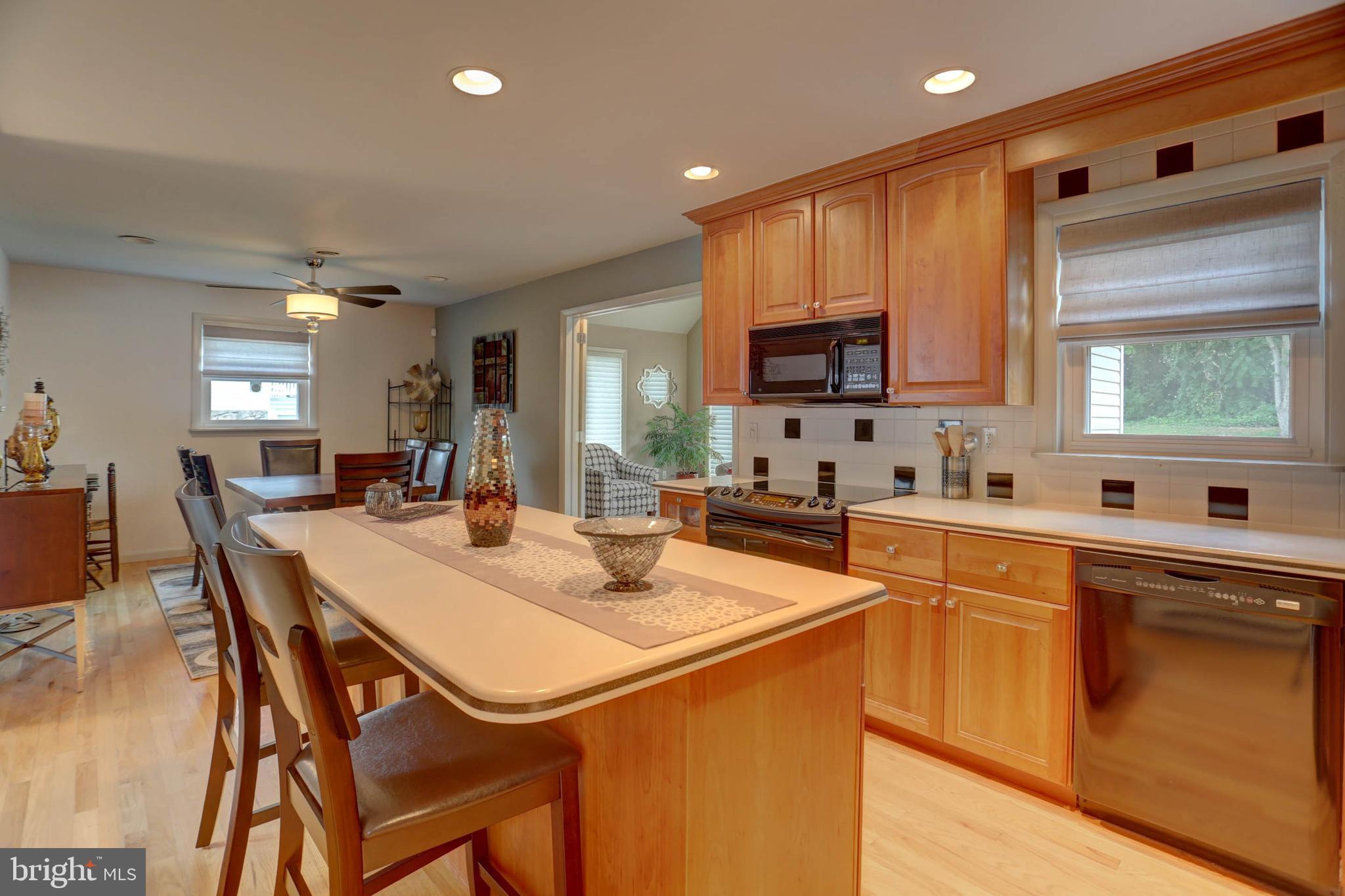 977 Hampden Road Elizabethtown, PA 17022 - Photo 5 of 25 a kitchen with stainless steel appliances kitchen island granite countertop a sink and cabinets
