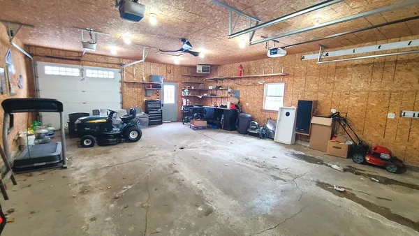 $189,000 | 707 Douglas Avenue, Ashton, IL 61006
