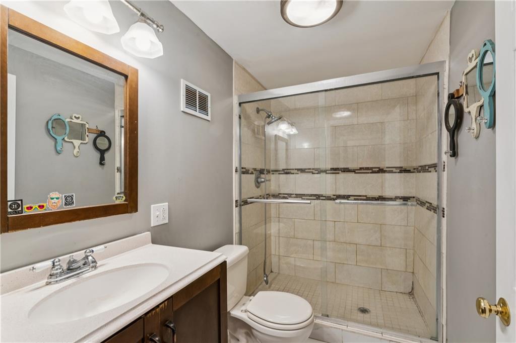 770 5th Street Beaver, PA 15009 - Photo 9 of 46 first floor full bath off bedroom