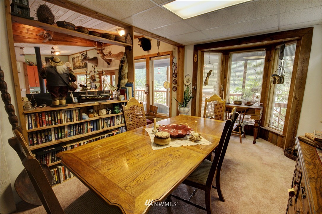 20875 Lake 16 Road Mount Vernon, WA 98274 - Photo 11 of 25 Gallery Image 11