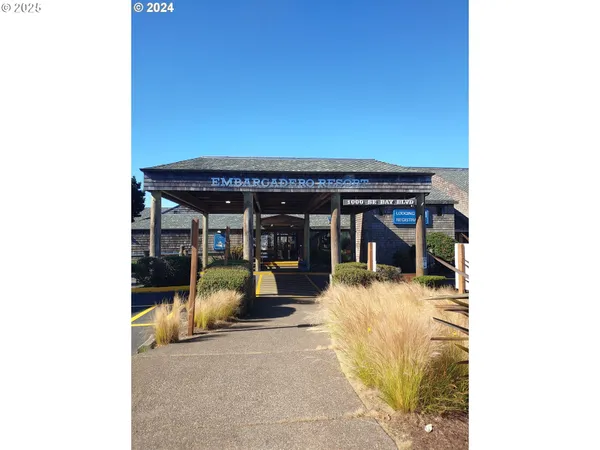 $339,000 | 1000 Southeast Bay Blvd. Boulevard, Unit 504604, Newport, OR 97365