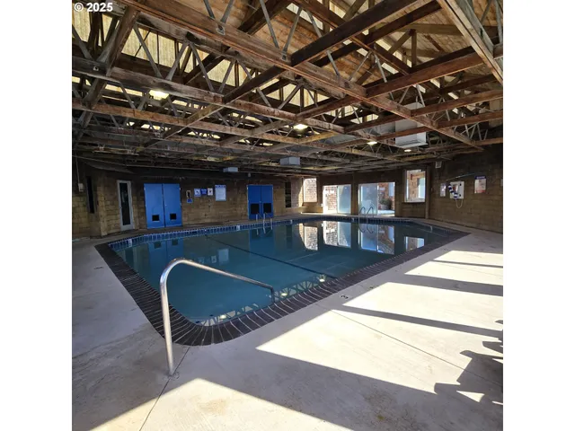 $339,000 | 1000 Southeast Bay Blvd. Boulevard, Unit 504604, Newport, OR 97365