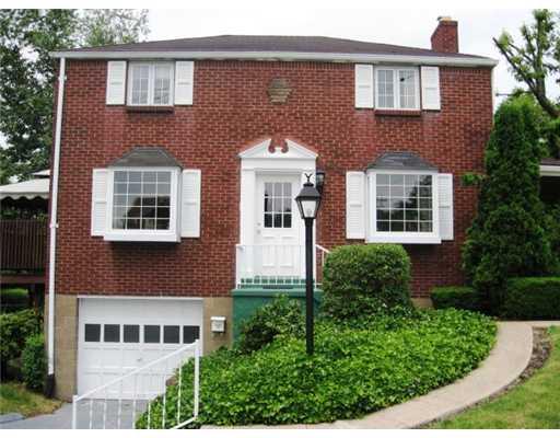 1500 Riverside Drive Verona, PA 15147 - Photo 1 of 13 Exterior Front.