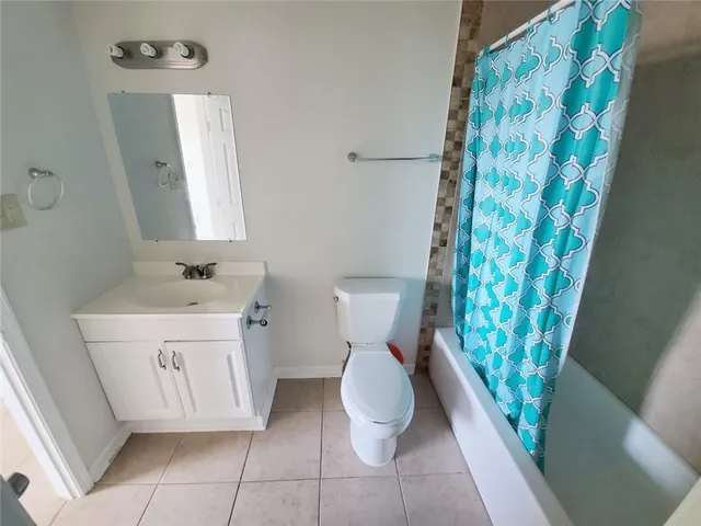 $995 | 114 Zeta Street, Unit A, Belle Chasse, LA 70037