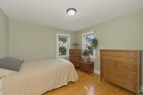 $270,000 | 2201 Cumming Avenue, Superior, WI 54880