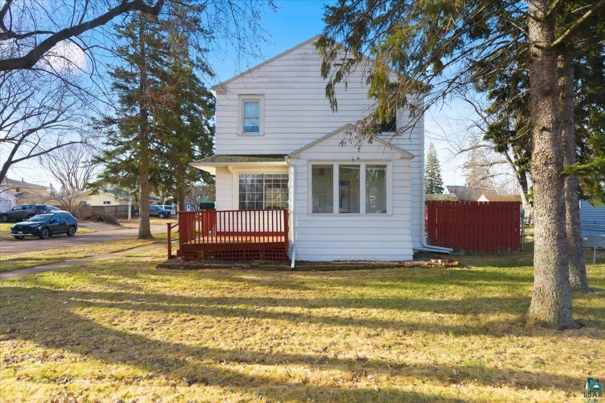 2201 Cumming Avenue Superior, WI 54880 - Photo 2 of 29