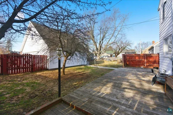 $270,000 | 2201 Cumming Avenue, Superior, WI 54880