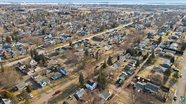 $270,000 | 2201 Cumming Avenue, Superior, WI 54880