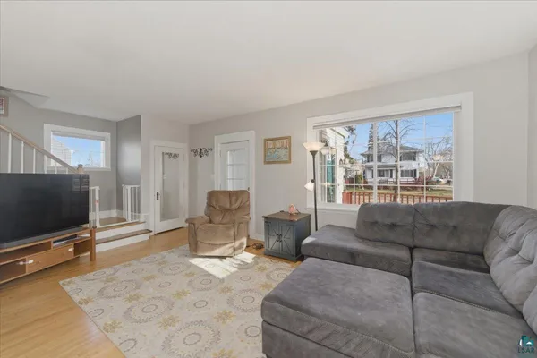 $270,000 | 2201 Cumming Avenue, Superior, WI 54880