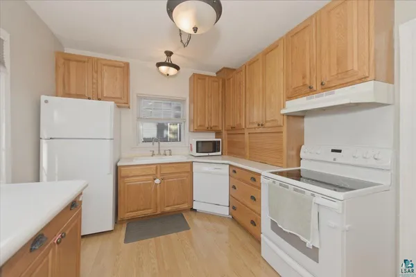 $270,000 | 2201 Cumming Avenue, Superior, WI 54880