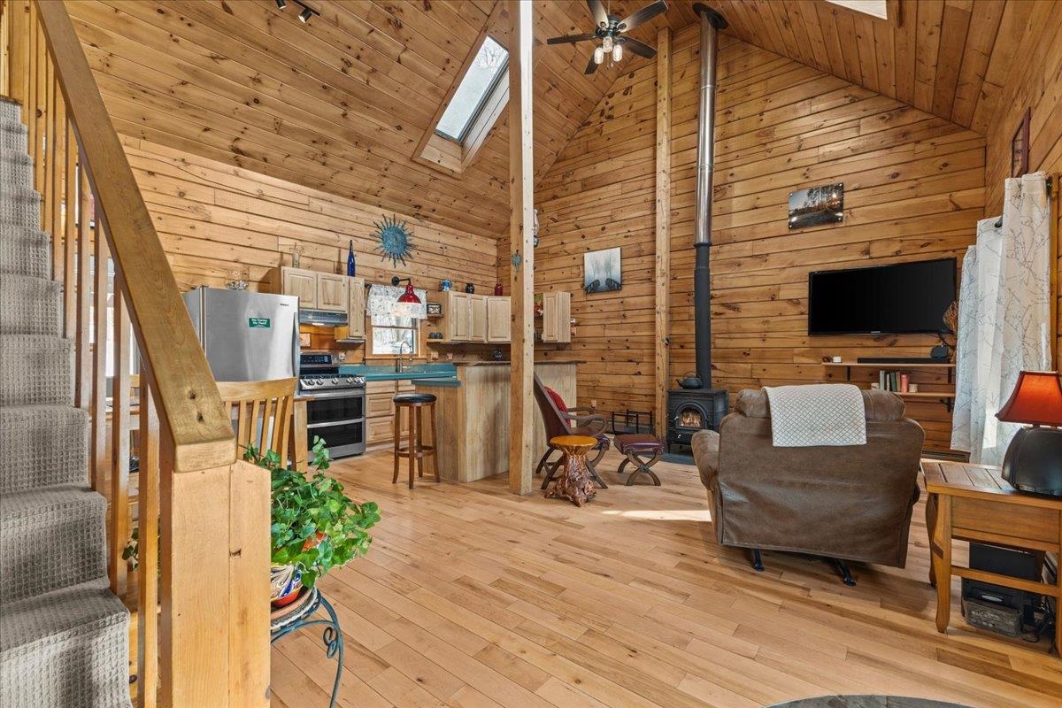 1780 Cemetery Street Brookfield, VT 05036 - Photo 5 of 41