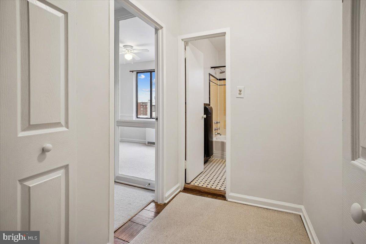 1 Scott Circle Northwest, Unit 818 Washington, DC 20036 - Photo 10 of 22