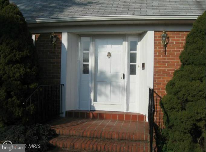 3001 Damascus Road Brookeville, MD 20833 - Photo 7 of 19 Exterior (Front)