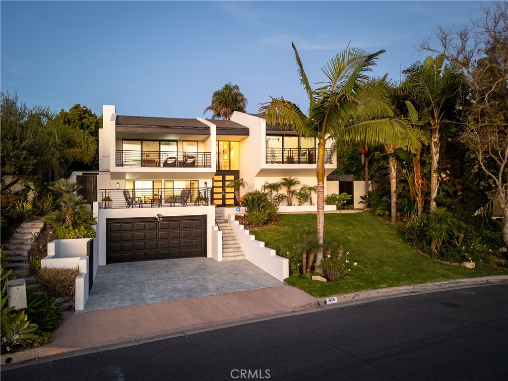 1820 Vía Estudillo Palos Verdes Estates, CA 90274 - Photo 3 of 45