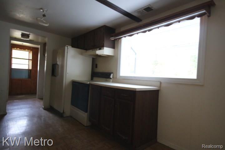 1516 Sibley Avenue Rochester Hills, MI 48307 - Photo 22 of 33