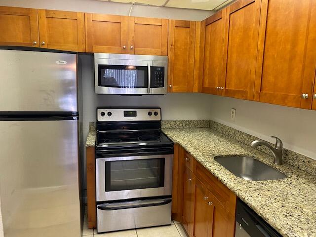 626 Northwest 13th Street, Unit 280 Boca Raton, FL 33486 - Photo 1 of 10 kitchen-New