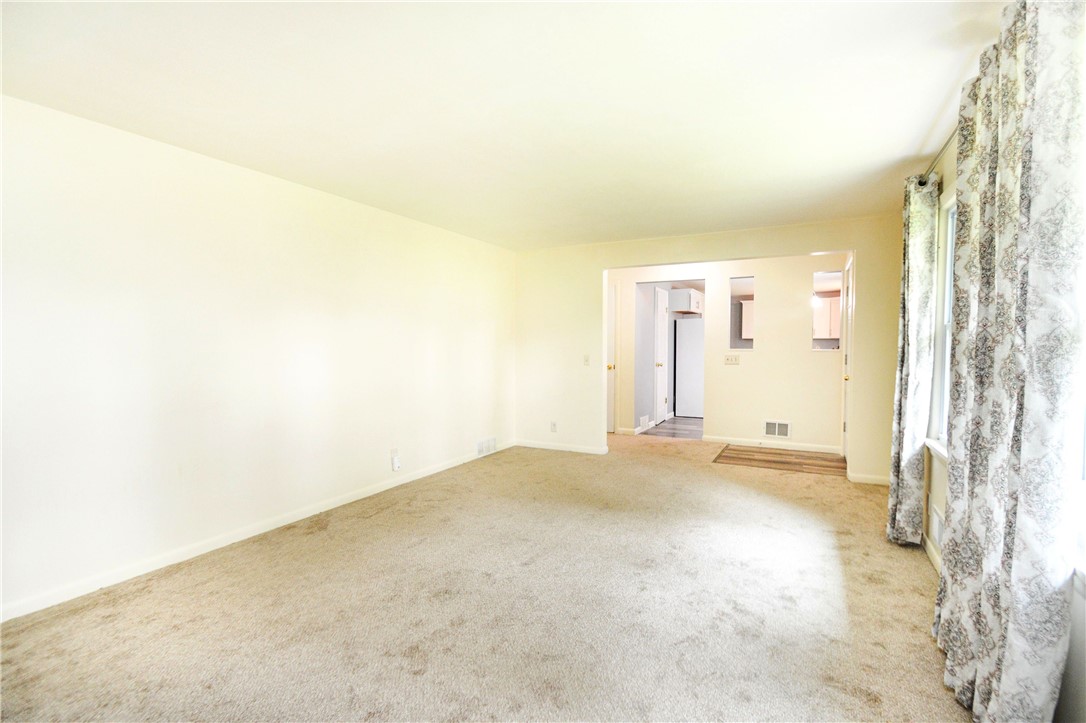 30 Dierdre Drive Irondequoit, NY 14617 - Photo 12 of 33