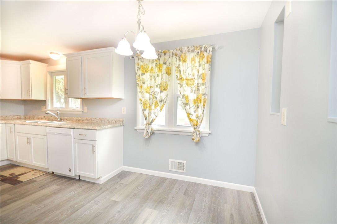 30 Dierdre Drive Irondequoit, NY 14617 - Photo 6 of 33