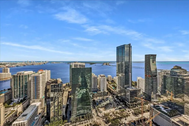 $5,500,000 | 1300 South Miami Avenue, Unit UPH2, Miami, FL 33130