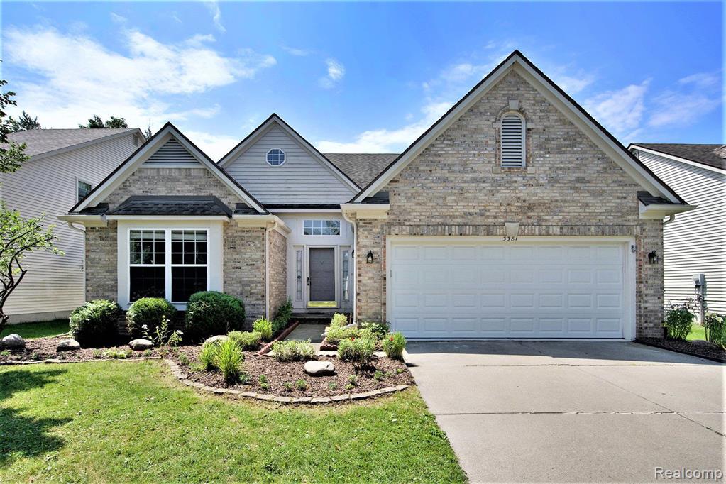 3381 Cromwell Road Ann Arbor, MI 48105 - Photo 1 of 35