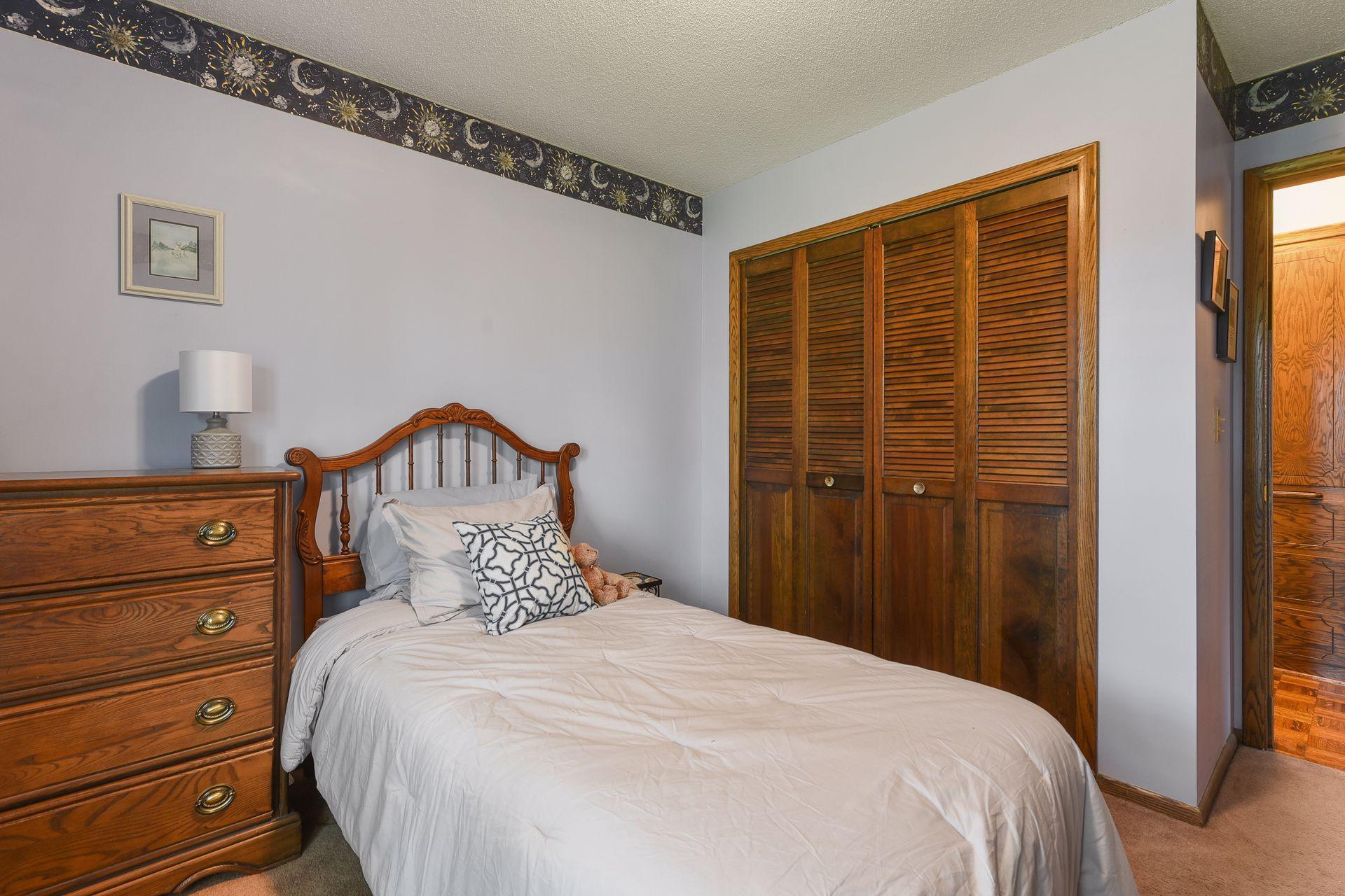 10048 Nord Road Bloomington, MN 55437 - Photo 17 of 45 Gallery Image 17
