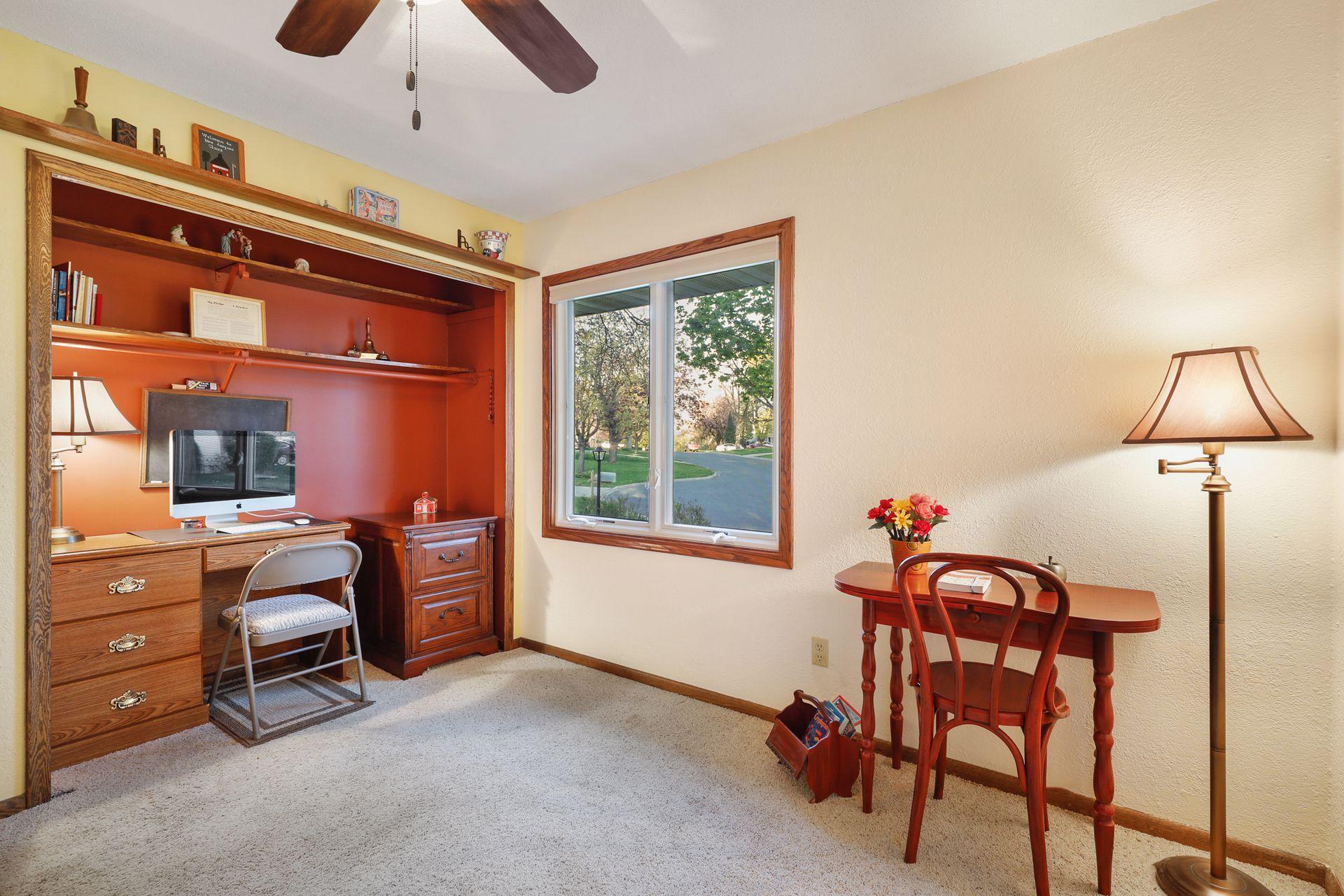 10048 Nord Road Bloomington, MN 55437 - Photo 18 of 45 Gallery Image 18