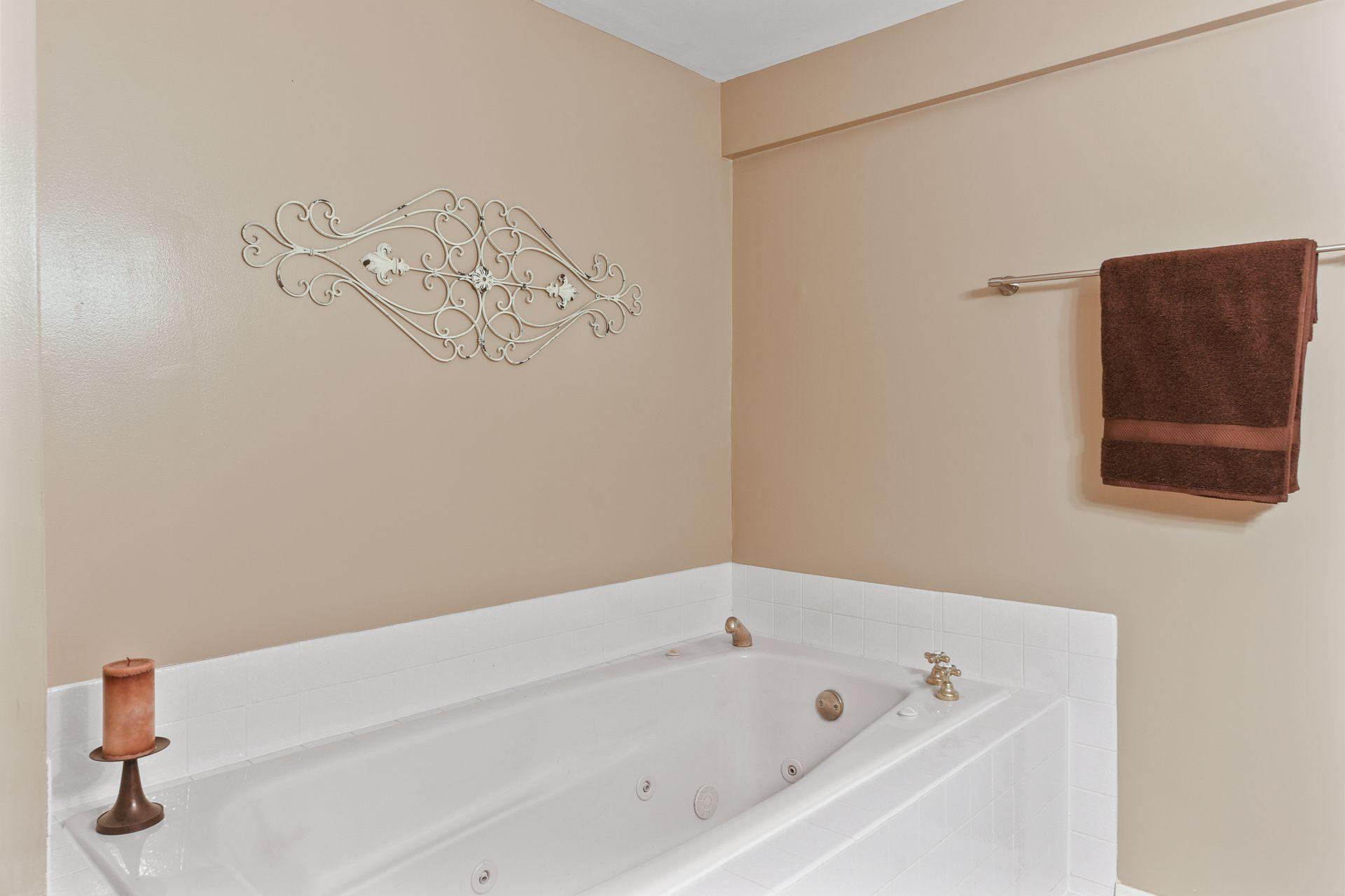 10048 Nord Road Bloomington, MN 55437 - Photo 31 of 45 Gallery Image 31