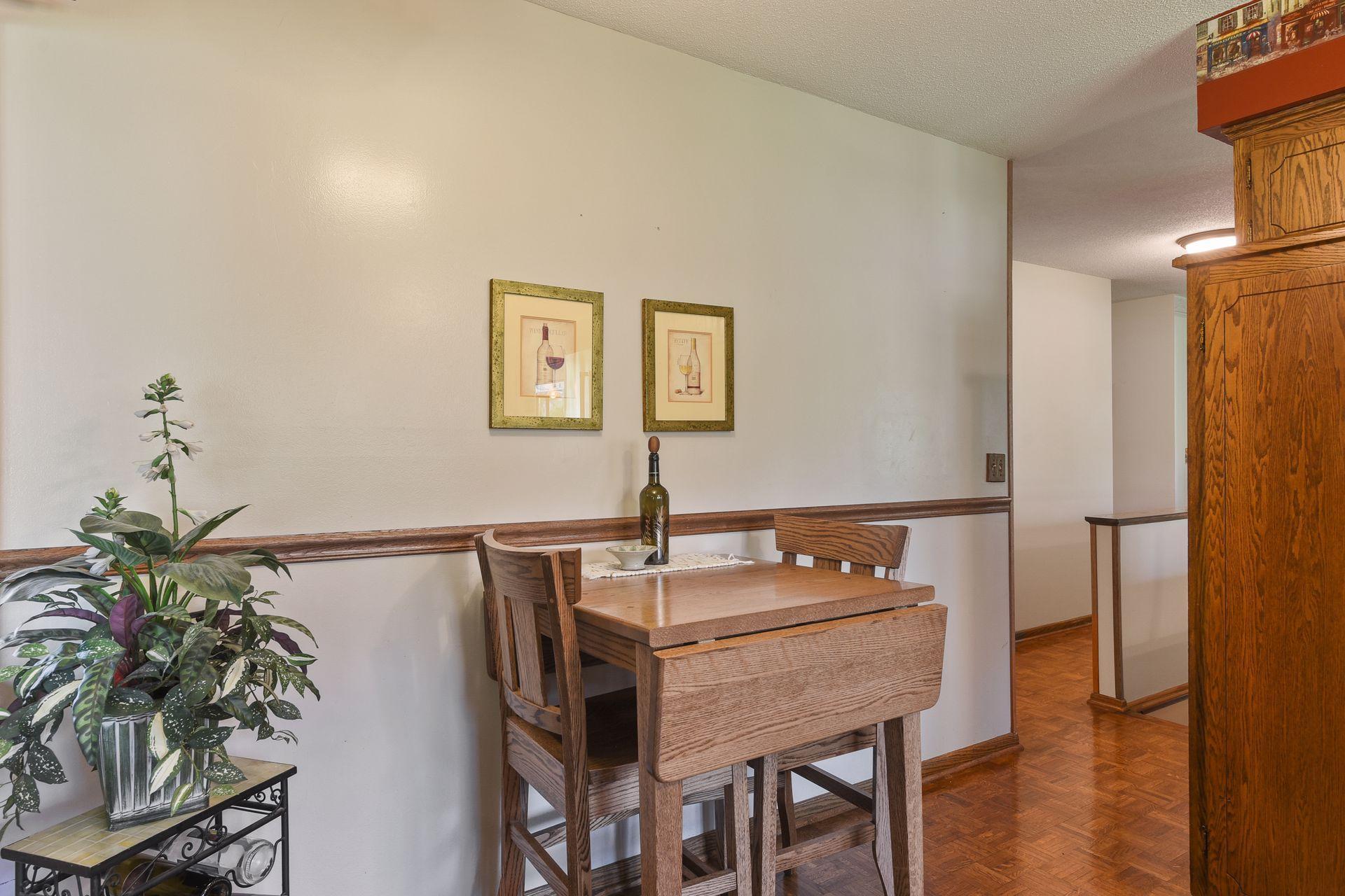 10048 Nord Road Bloomington, MN 55437 - Photo 9 of 45 Gallery Image 9