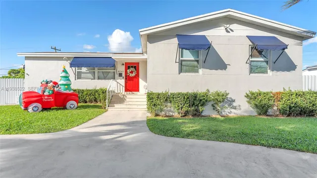 $3,850 | 8261 Southwest 27th Street, Miami, FL 33155