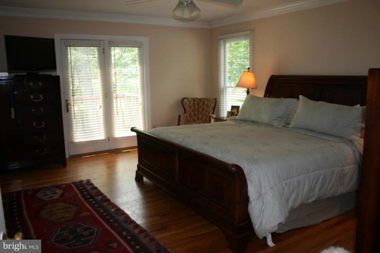 23031 St Louis Road Middleburg, VA 20117 - Photo 13 of 14 Master Bedroom