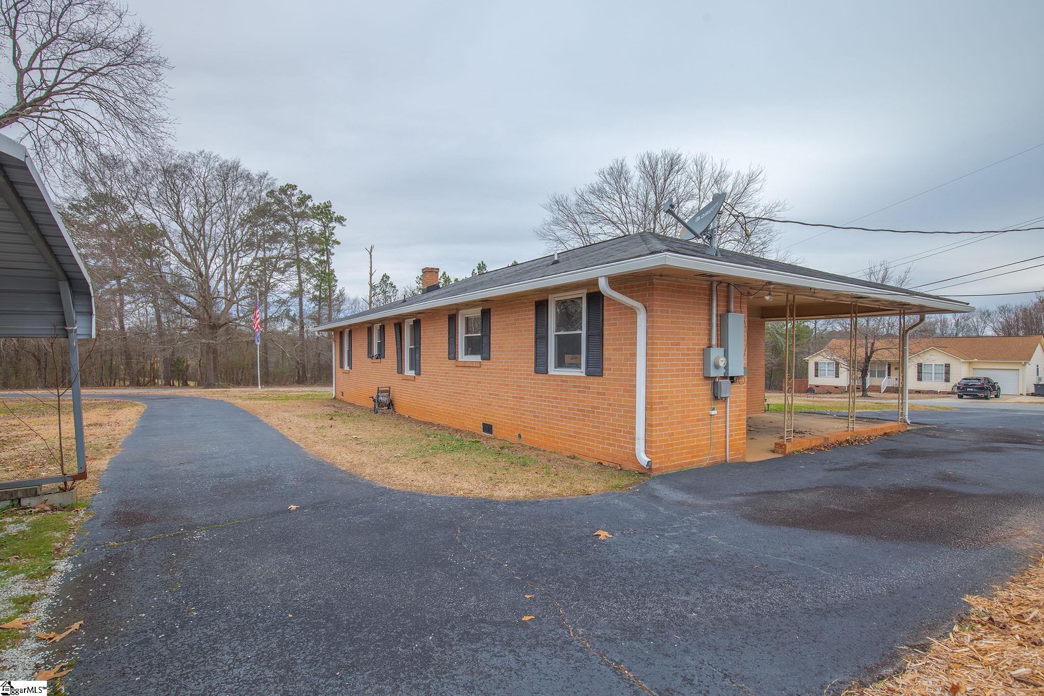 513 Tolar Road Travelers Rest, SC 29690 - Photo 14 of 19 Gallery Image 14