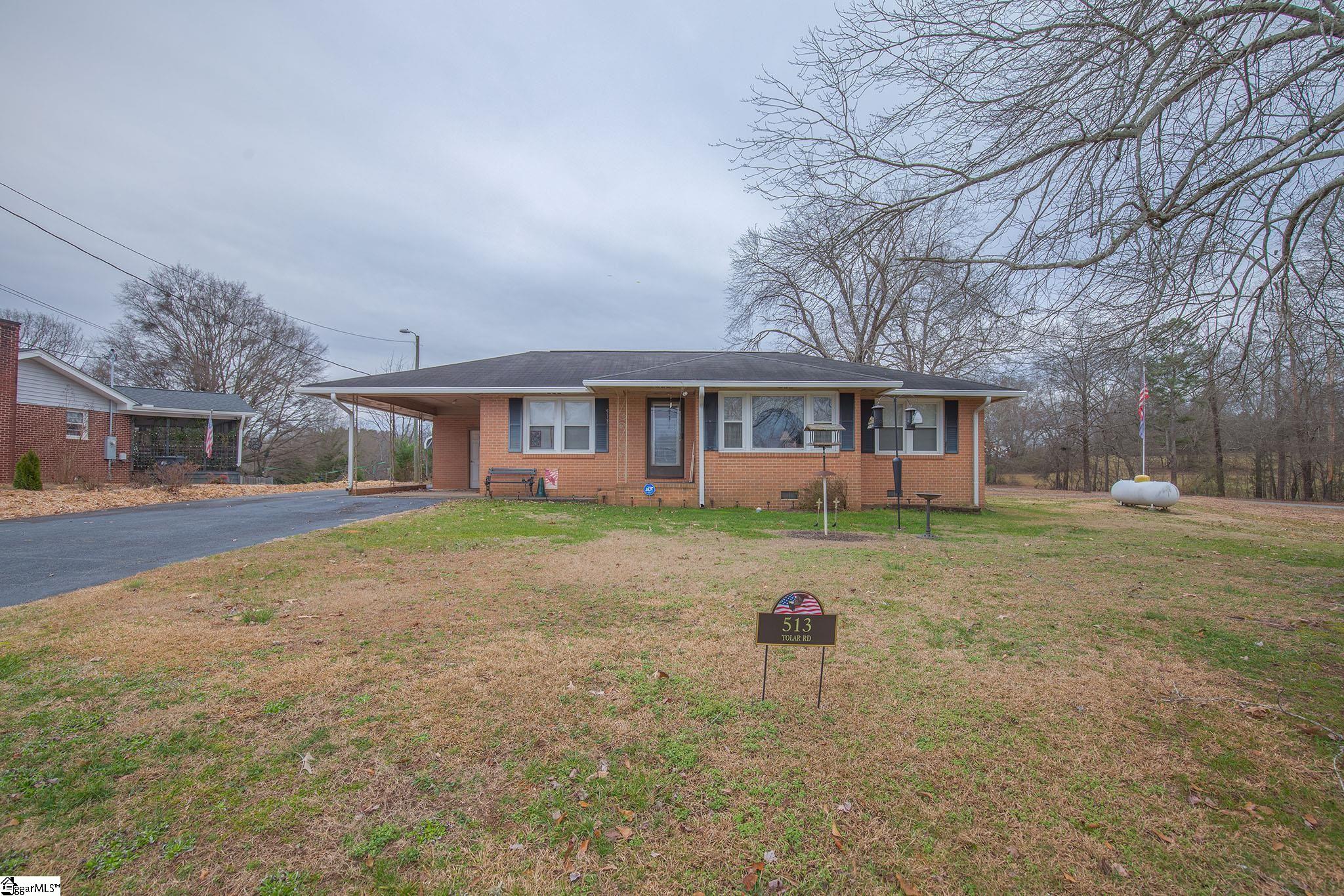 513 Tolar Road Travelers Rest, SC 29690 - Photo 4 of 19 Gallery Image 4