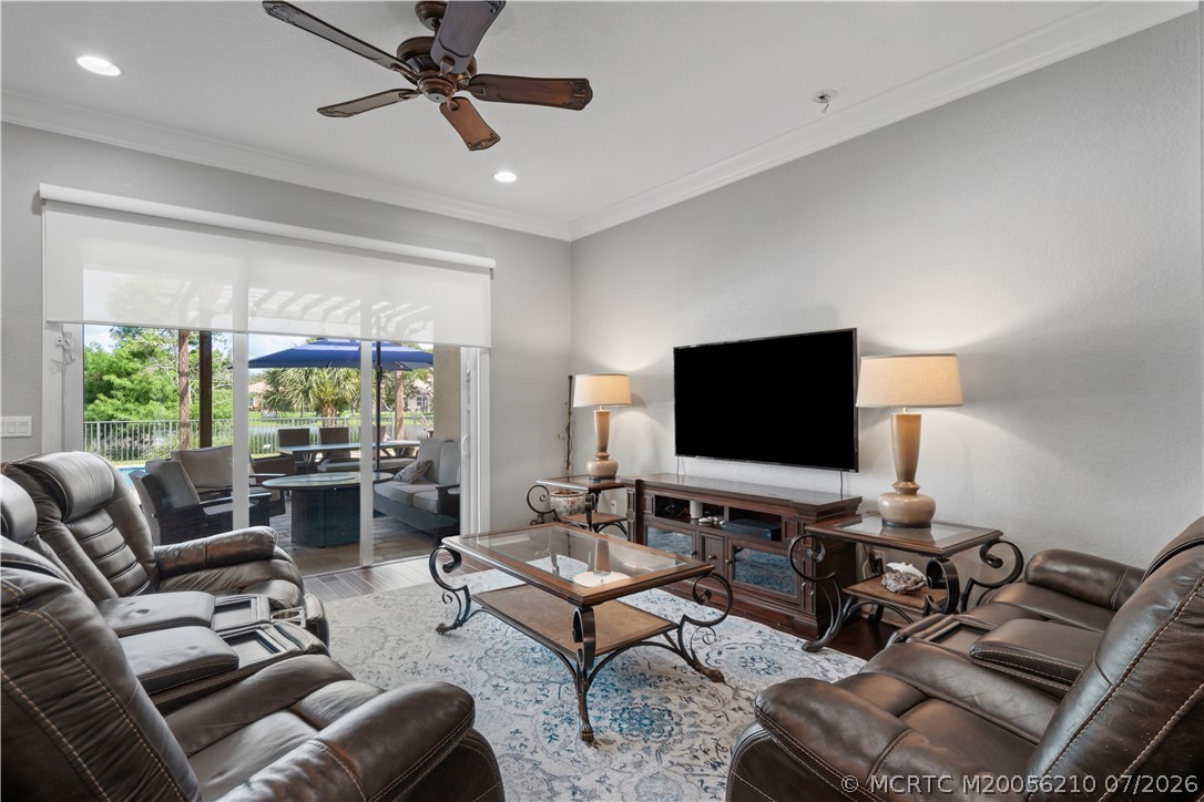 1063 Southwest Triste Way Stuart, FL 34997 - Photo 14 of 40 Gallery Image 14