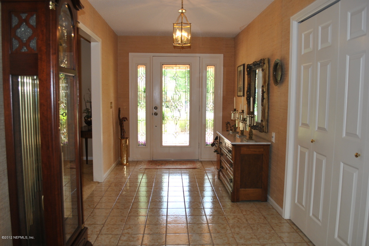 8212 Shady Grove Road Jacksonville, FL 32256 - Photo 3 of 48 Entry