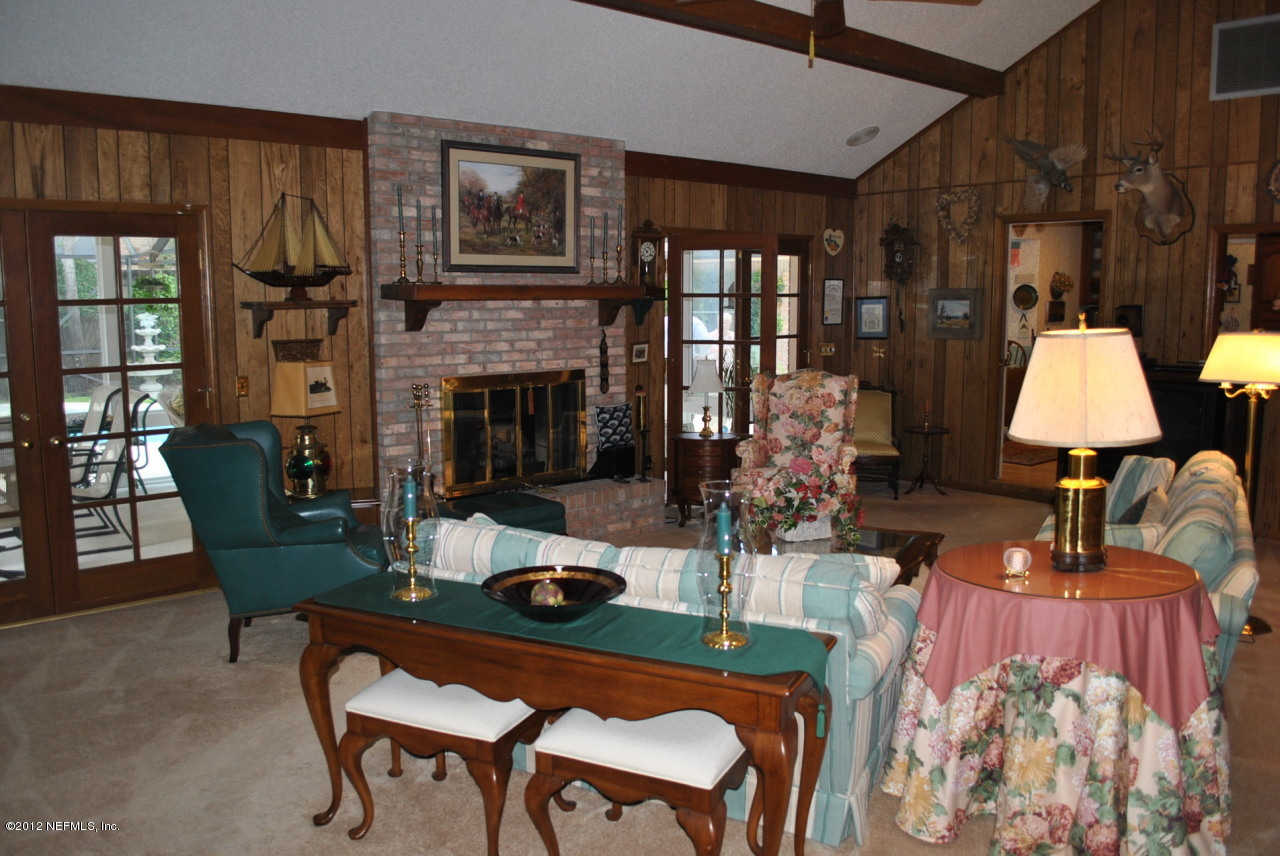 8212 Shady Grove Road Jacksonville, FL 32256 - Photo 8 of 48 Family Room #2