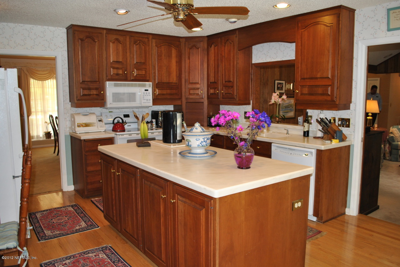 8212 Shady Grove Road Jacksonville, FL 32256 - Photo 10 of 48 Kitchen #3