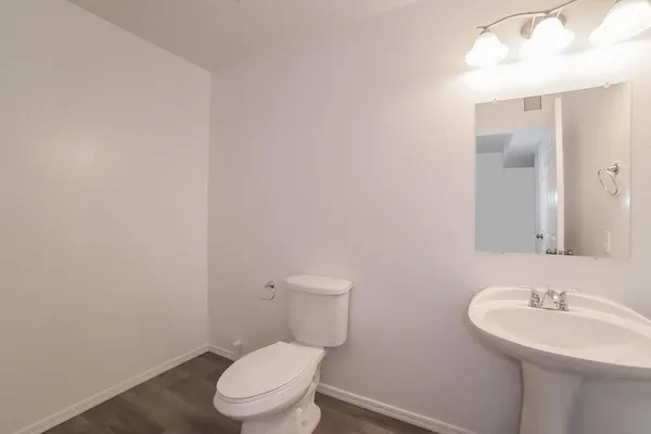 $2,815 | 834 East Whitten Street, Chandler, AZ 85225