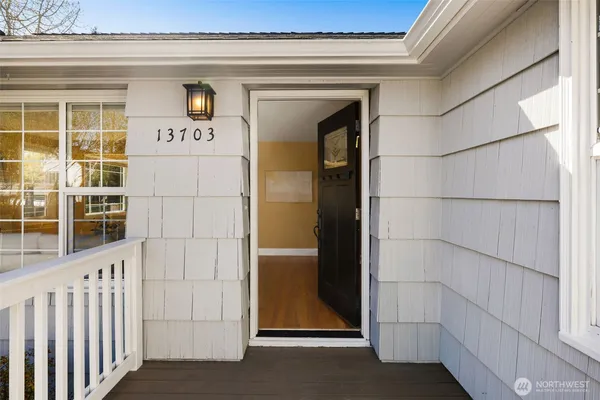 $999,000 | 13703 Palatine Avenue North, Seattle, WA 98133