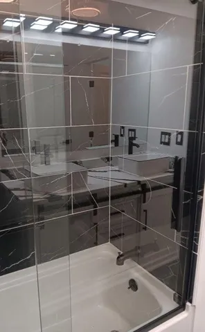 $425,000 | 9806 Bennington Avenue, Kansas City, MO 64134