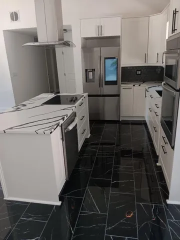 $425,000 | 9806 Bennington Avenue, Kansas City, MO 64134