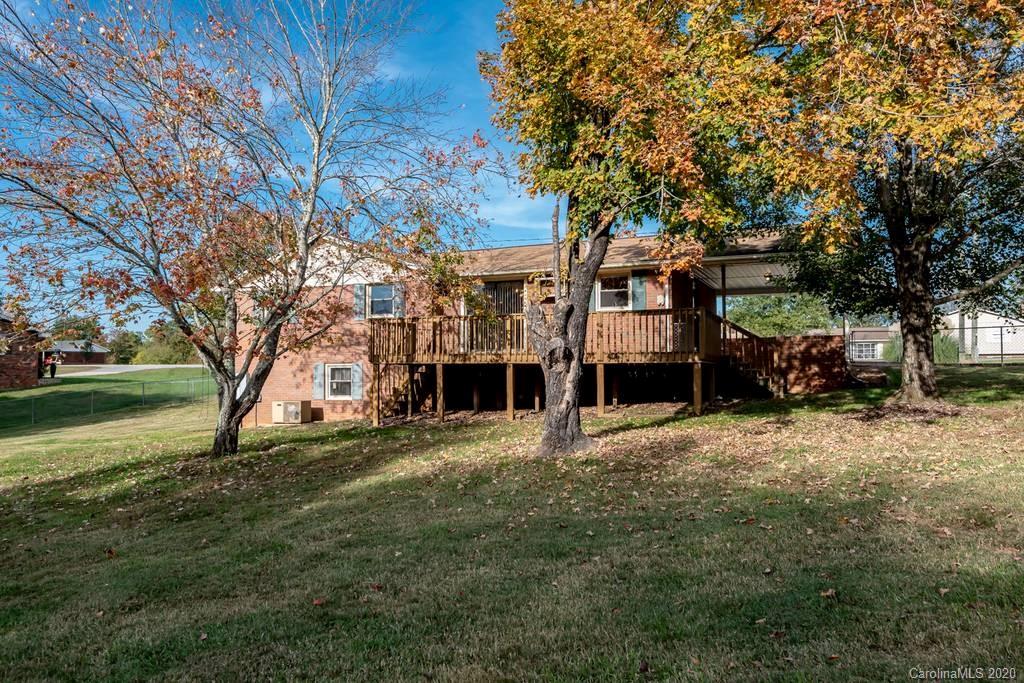829 Sam Hefner Road Taylorsville, NC 28681 - Photo 2 of 46 Gallery Image 2