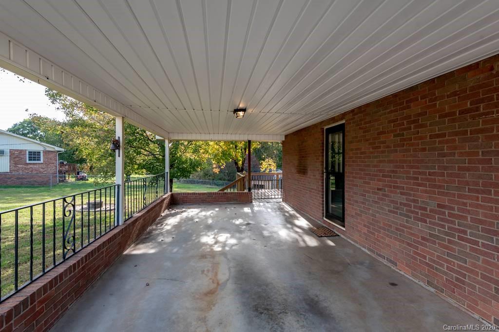 829 Sam Hefner Road Taylorsville, NC 28681 - Photo 12 of 46 Gallery Image 12