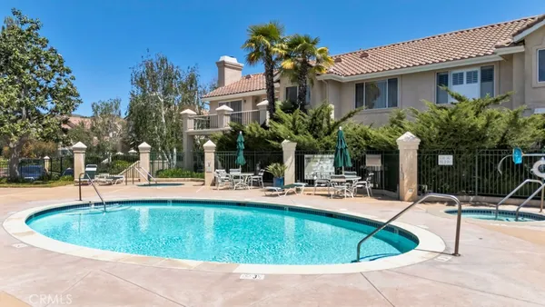 $649,000 | 272 Fieldstone Way, Unit A, Simi Valley, CA 93065