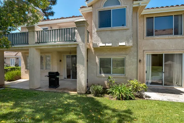 $649,000 | 272 Fieldstone Way, Unit A, Simi Valley, CA 93065