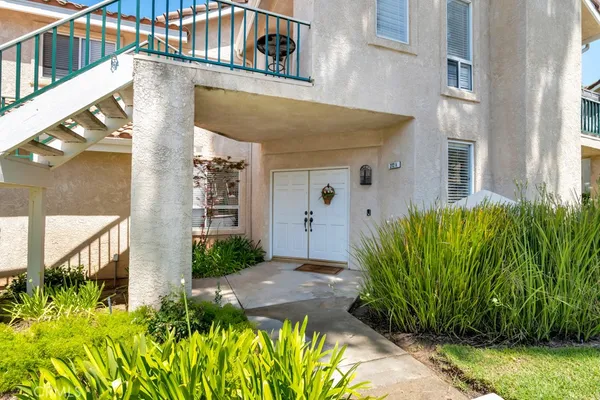 $649,000 | 272 Fieldstone Way, Unit A, Simi Valley, CA 93065