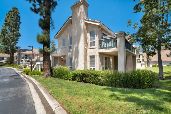 $649,000 | 272 Fieldstone Way, Unit A, Simi Valley, CA 93065