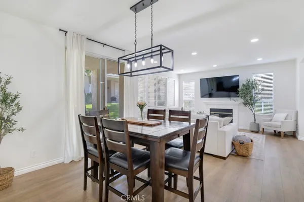 $649,000 | 272 Fieldstone Way, Unit A, Simi Valley, CA 93065