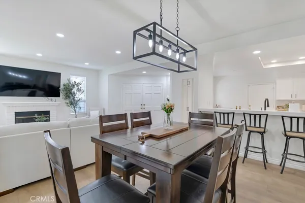 $649,000 | 272 Fieldstone Way, Unit A, Simi Valley, CA 93065